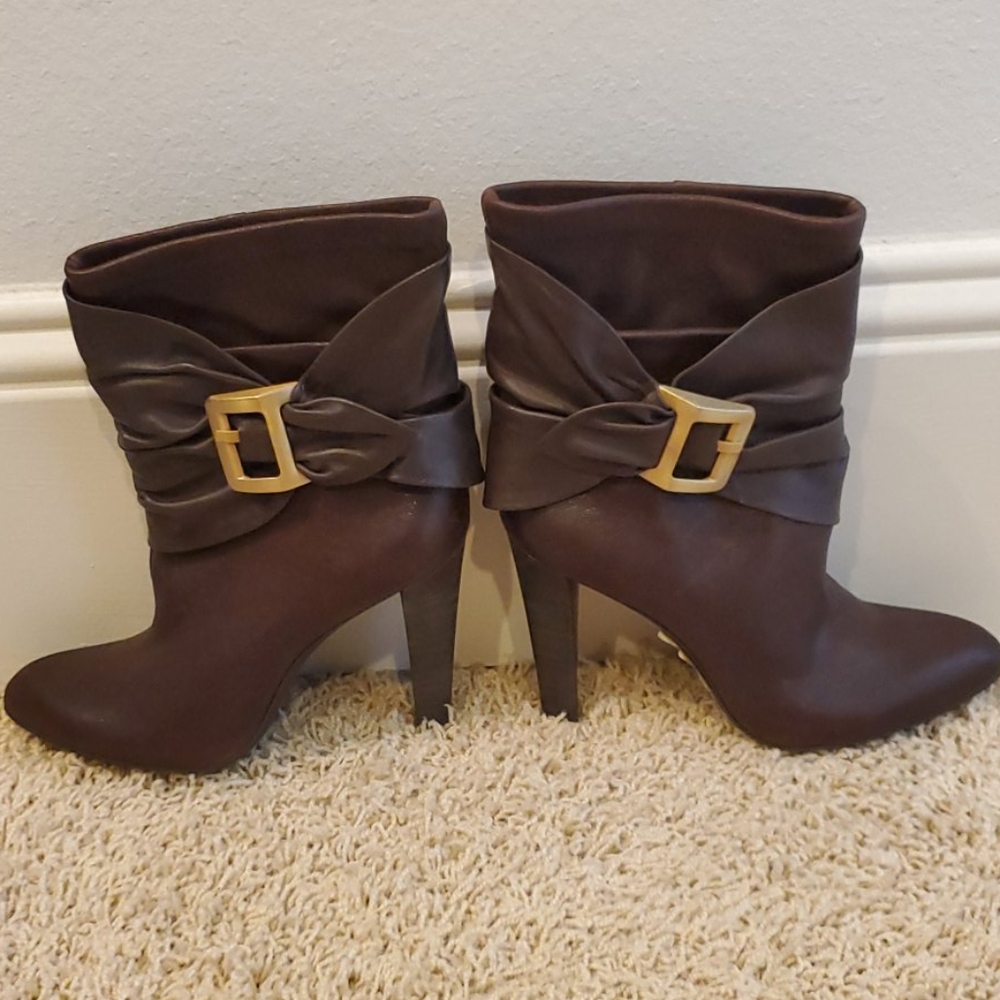 BCBGMAXZARIA Ankle Boots - Size 8.5B